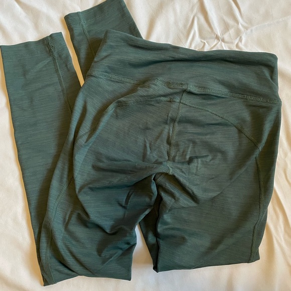 Outdoor Voices Core 7/8 TechSweat Leggings - Picture 4 of 5